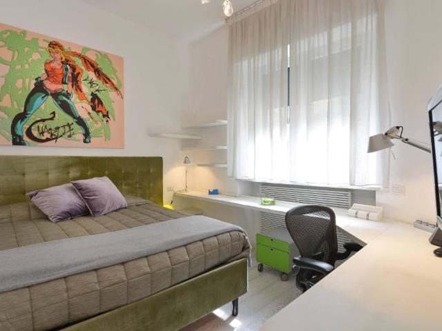 Appartamento in affitto a Centro storico, Milano