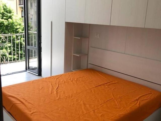Appartamento in affitto a Municipio 9, Milano