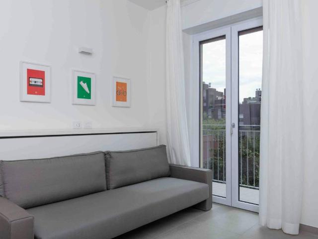 Appartamento in affitto a Municipio 4, Milano