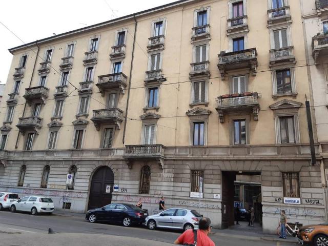 Appartamento in affitto a Municipio 8 di Milano, Milano