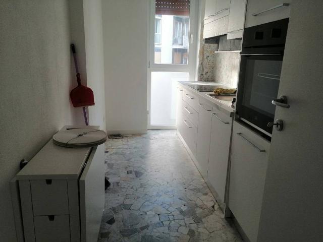 Appartamento in affitto a Municipio 4, Milano