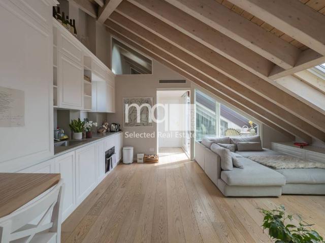 Appartamento in affitto a Centro storico, Milano