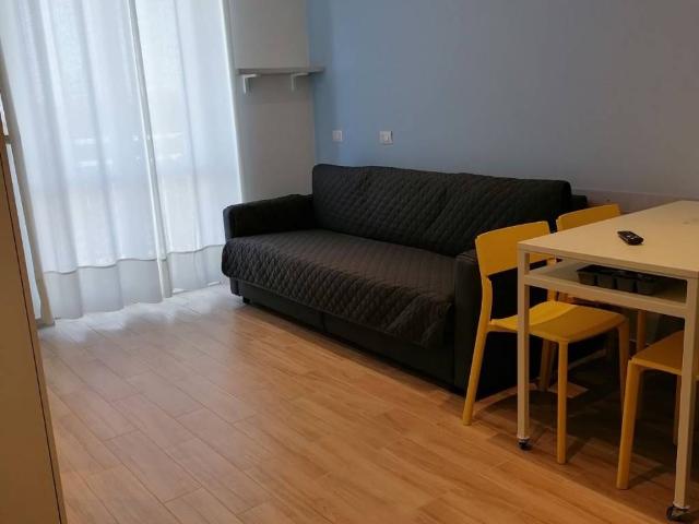 Appartamento in affitto a Municipio 5, Milano