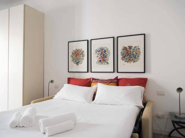 Appartamento in affitto a Municipio 6, Milano