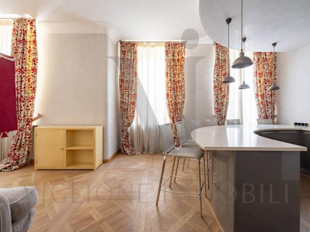 Appartamento in affitto a Municipio 1, Milano