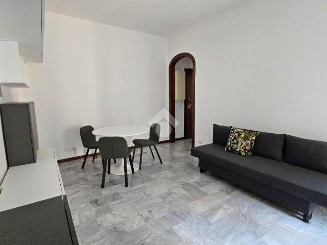 Appartamento in affitto a Municipio 7, Milano