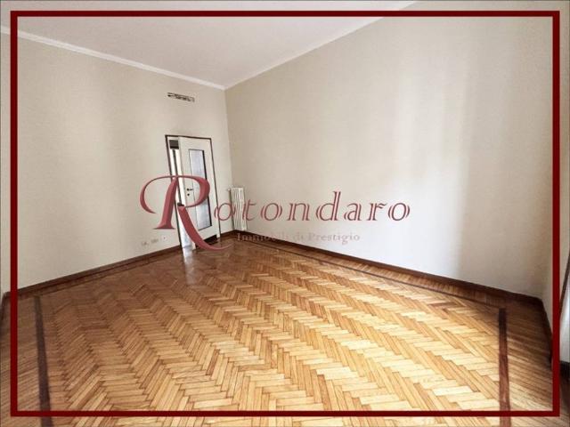 Appartamento in affitto a Municipio 1, Milano