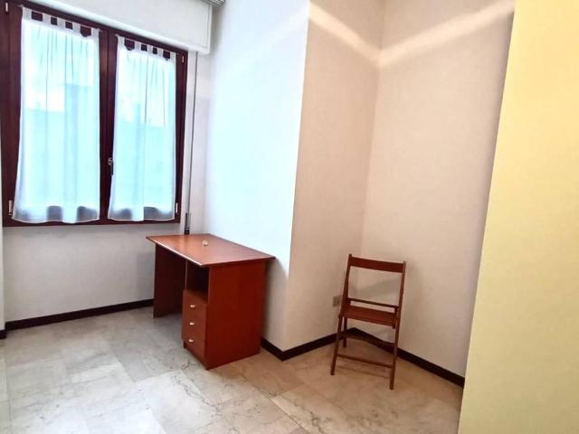 Appartamento in affitto a Municipio 8 di Milano, Milano