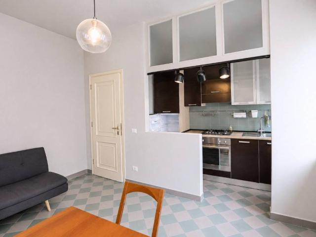 Appartamento in affitto a Municipio 9, Milano