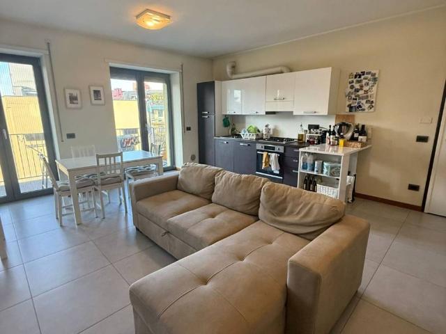 Appartamento in affitto a Stadera, Milano