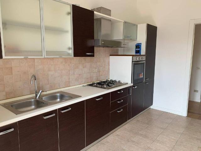 Appartamento in affitto a De Angeli - Monte Rosa, Milano