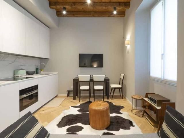 Appartamento in affitto a Municipio 1, Milano