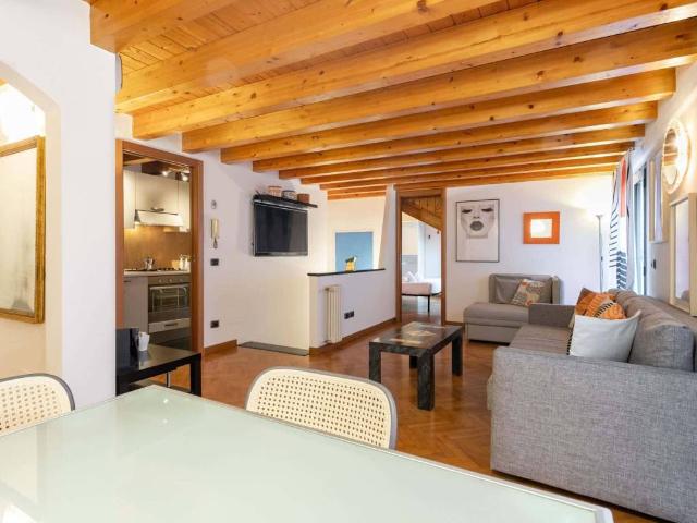 Appartamento in affitto a Municipio 2, Milano