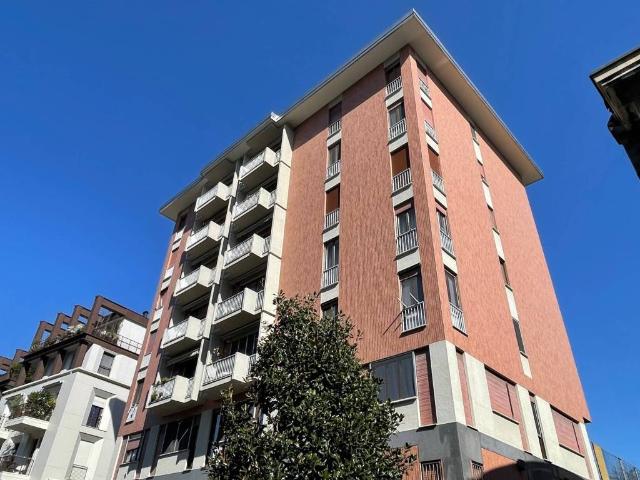 Appartamento in affitto a Municipio 2, Milano