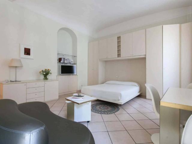 Appartamento in affitto a Municipio 4, Milano