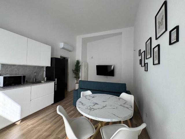 Appartamento in affitto a Municipio 7, Milano