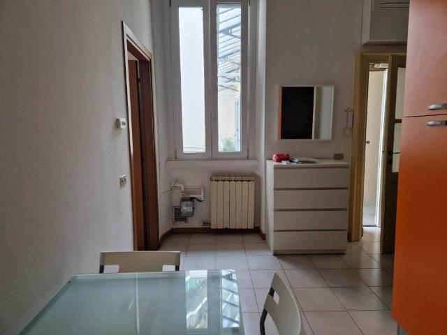 Appartamento in affitto a Municipio 7, Milano