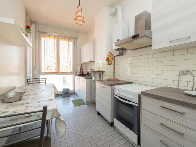 Appartamento in affitto a Municipio 9, Milano