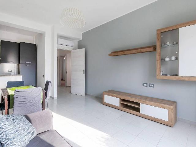 Appartamento in affitto a Municipio 9, Milano