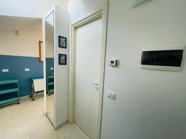 Appartamento in affitto a Municipio 9, Milano