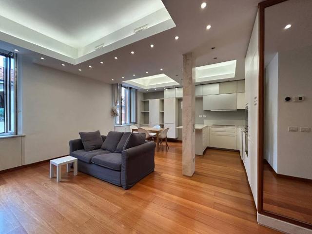 Appartamento in affitto a De Angeli - Monte Rosa, Milano