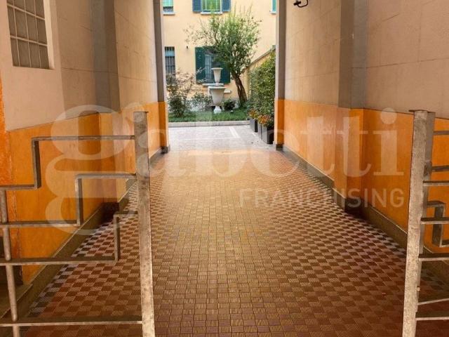Appartamento in affitto a Tibaldi, Milano