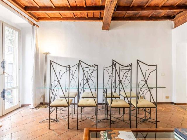 Appartamento in affitto a Centro storico, Milano