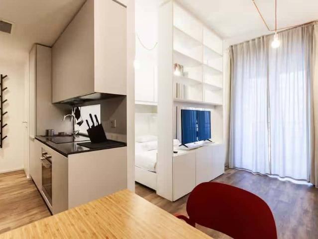 Appartamento in affitto a Municipio 4, Milano