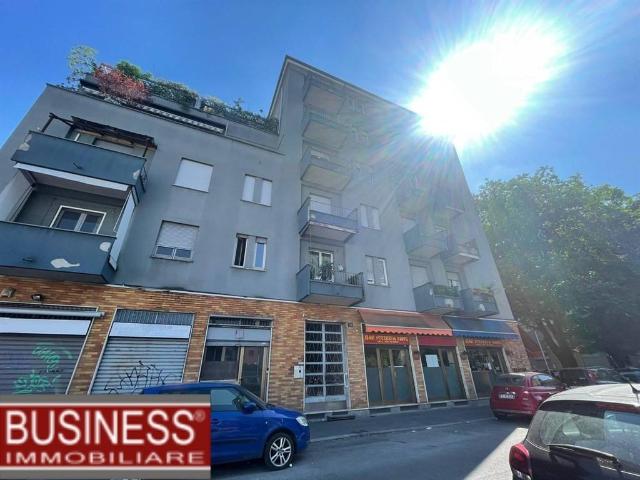 Appartamento in affitto a Municipio 2, Milano