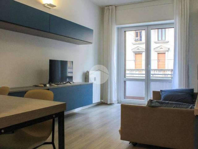 Appartamento in affitto a Municipio 9, Milano
