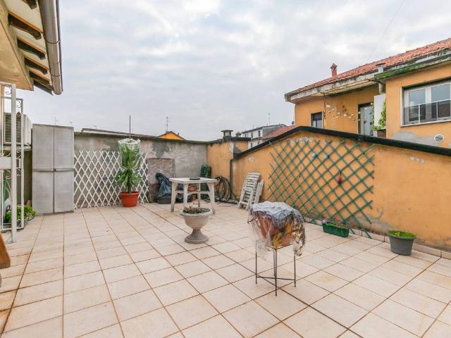 Appartamento in affitto a Municipio 9, Milano