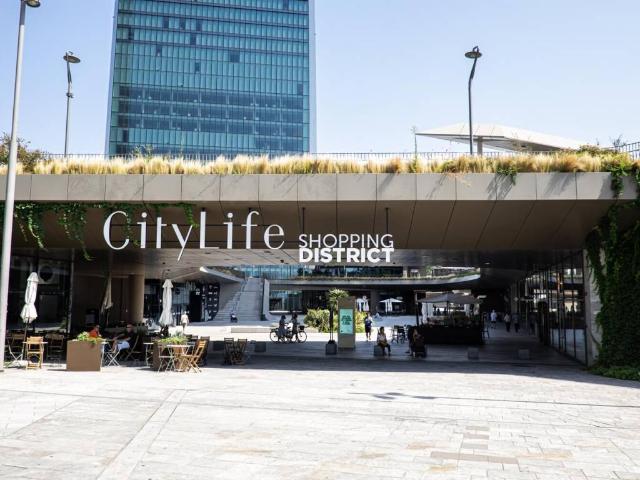 Appartamento in affitto a Municipio 8 di Milano, Milano