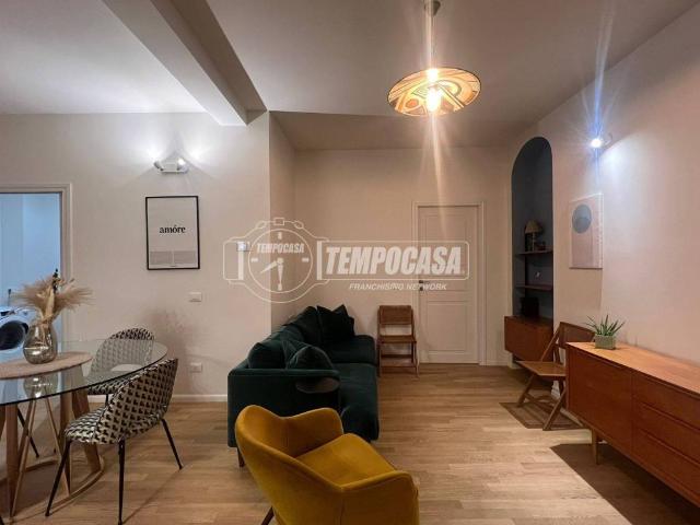 Appartamento in affitto a Municipio 9, Milano