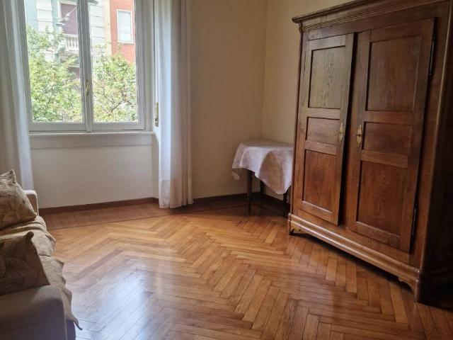 Appartamento in affitto a Municipio 8 di Milano, Milano