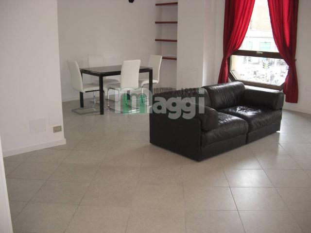 Appartamento in affitto a Municipio 1, Milano