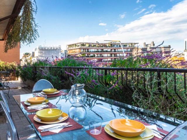 Appartamento in affitto a Municipio 1, Milano