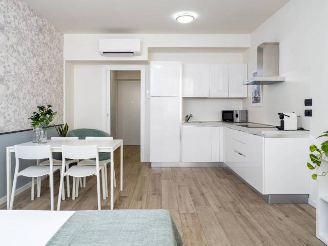 Appartamento in affitto a Municipio 1, Milano