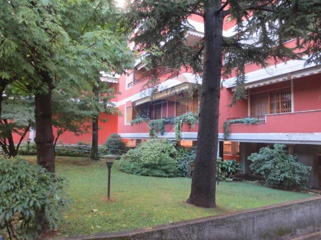Appartamento in affitto a Municipio 9, Milano