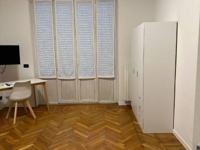 Appartamento in affitto a Municipio 5, Milano