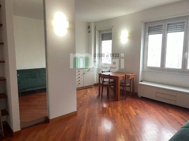 Appartamento in affitto a Municipio 2, Milano
