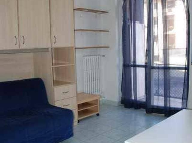 Appartamento in affitto a Municipio 9, Milano