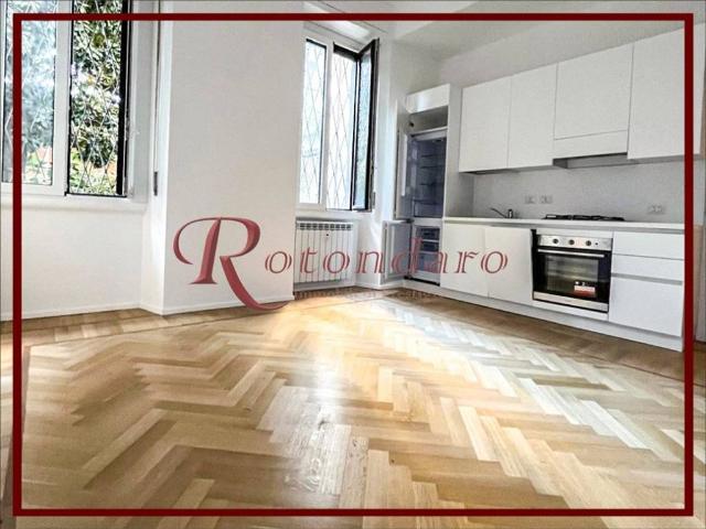 Appartamento in affitto a Municipio 7, Milano