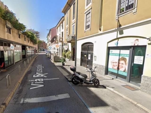 Appartamento in affitto a Municipio 9, Milano