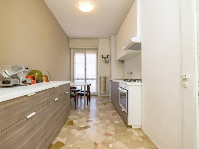 Appartamento in affitto a Municipio 2, Milano