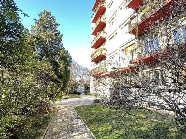 Appartamento in affitto a Municipio 7, Milano