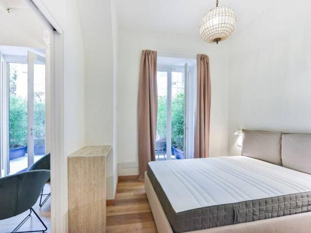 Appartamento in affitto a Centro storico, Milano