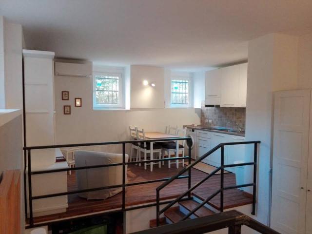 Appartamento in affitto a Municipio 9, Milano