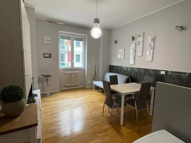 Appartamento in affitto a Municipio 2, Milano