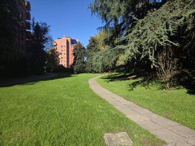 Appartamento in affitto a Municipio 7, Milano