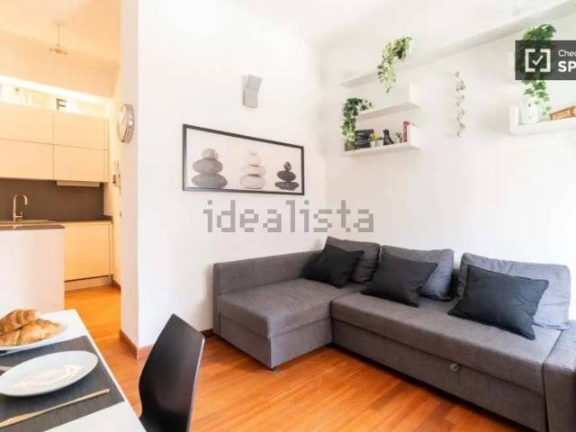 Appartamento in affitto a Municipio 8 di Milano, Milano